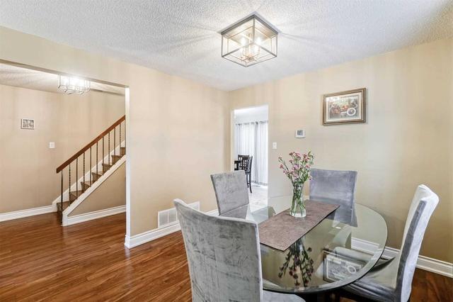 59 Ecclestone Dr, House detached with 3 bedrooms, 2 bathrooms and 4 parking in Brampton ON | Image 6