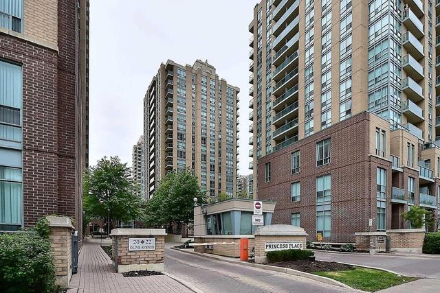 Lph 2 - 26 Olive Ave, Condo with 2 bedrooms, 2 bathrooms and 1 parking in Toronto ON | Image 1