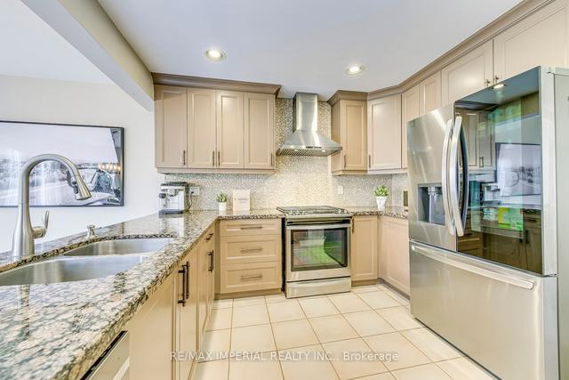 2771 Mahogany Lane, House detached with 4 bedrooms, 4 bathrooms and 4 parking in Oakville ON | Image 5