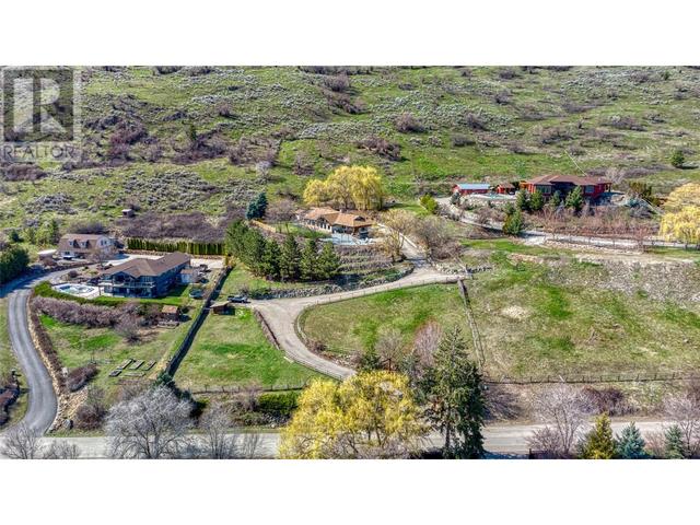 6690 Goose Lake Road, House detached with 3 bedrooms, 3 bathrooms and 10 parking in North Okanagan B BC | Image 8