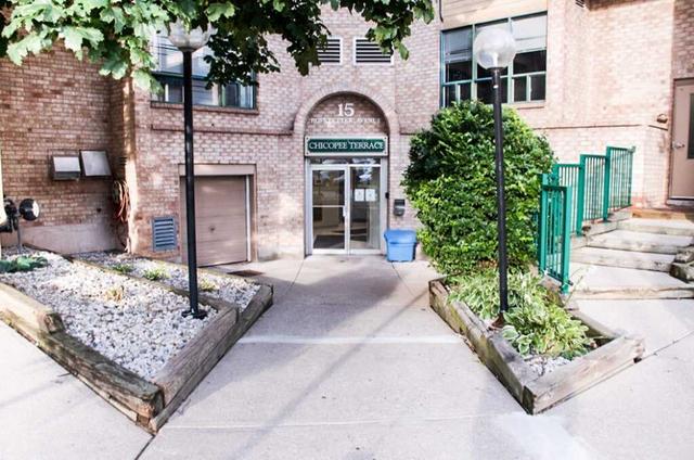 322 - 15 Hofstetter Ave, Condo with 1 bedrooms, 1 bathrooms and 1 parking in Kitchener ON | Image 1