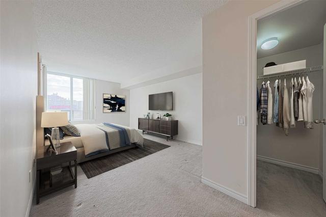 312 - 8 Covington Rd, Condo with 2 bedrooms, 2 bathrooms and 1 parking in Toronto ON | Image 5