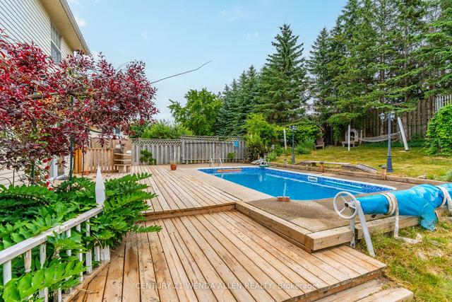 976 Mcpherson Cres, House detached with 3 bedrooms, 4 bathrooms and 6 parking in Kincardine ON | Image 18