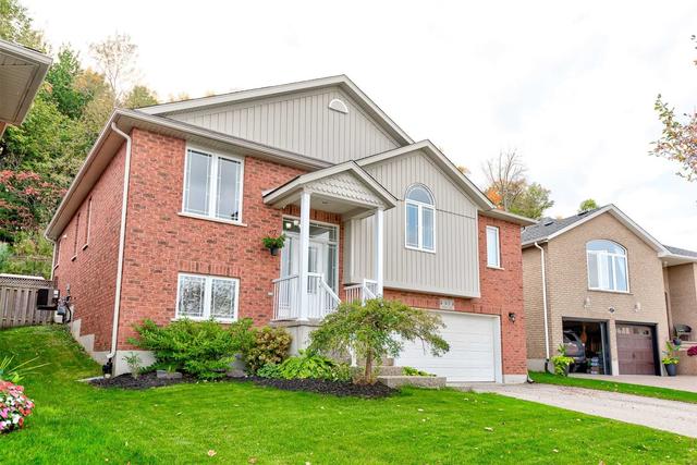 43 Erika Crt, House detached with 3 bedrooms, 3 bathrooms and 4 parking in Kitchener ON | Image 12