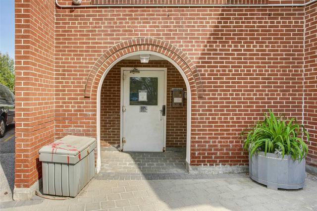 98 - 25 Esterbrooke Ave S, Townhouse with 3 bedrooms, 2 bathrooms and 1 parking in Toronto ON | Image 22