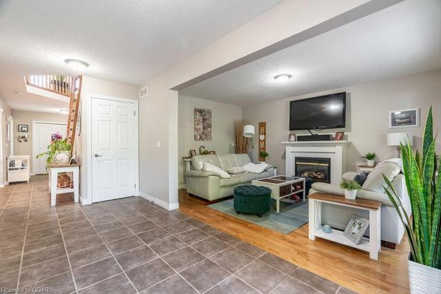 254 Farley Drive, House detached with 3 bedrooms, 2 bathrooms and 4 parking in Guelph ON | Image 8