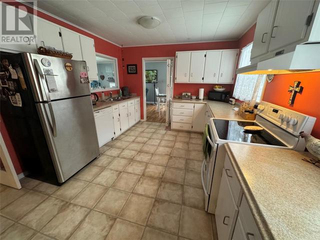 9 Freshwater Road, House detached with 4 bedrooms, 2 bathrooms and null parking in Carbonear NL | Image 7