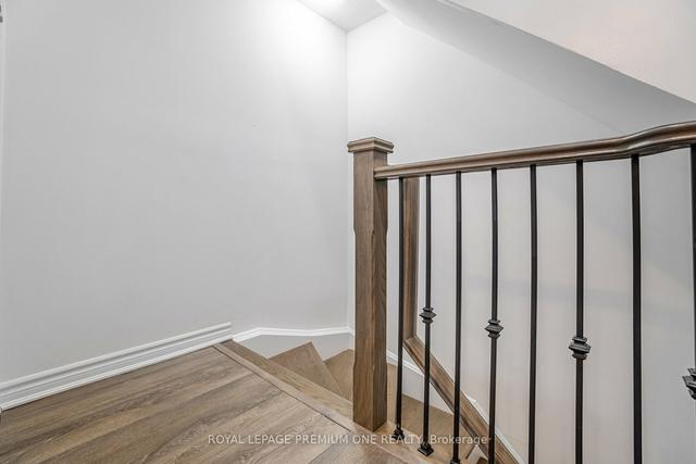 10 - 100 Long Branch Ave, Townhouse with 2 bedrooms, 3 bathrooms and 1 parking in Toronto ON | Image 10