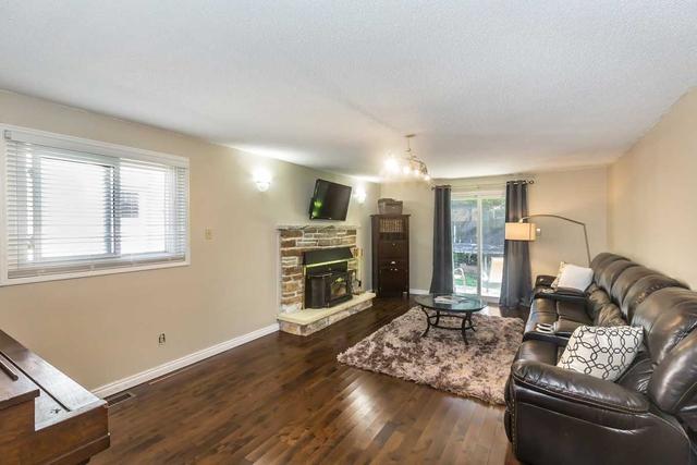 641 Chancery Crt, House detached with 4 bedrooms, 2 bathrooms and 6 parking in Oshawa ON | Image 15