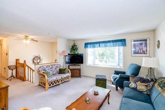 861 Birchwood Dr, House detached with 2 bedrooms, 1 bathrooms and 4 parking in Midland ON | Image 24