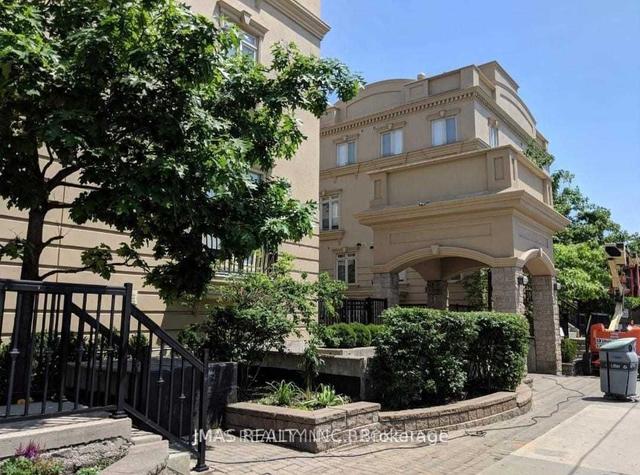 th16 - 98 Carr St, Townhouse with 1 bedrooms, 1 bathrooms and 1 parking in Toronto ON | Image 4
