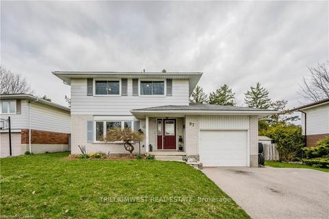 97 Applewood Cres, House detached with 3 bedrooms, 1 bathrooms and 5 parking in Guelph ON | Card Image
