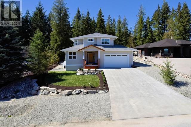 2748 Golf Course Drive, House detached with 3 bedrooms, 3 bathrooms and 7 parking in Columbia Shuswap C BC | Image 51
