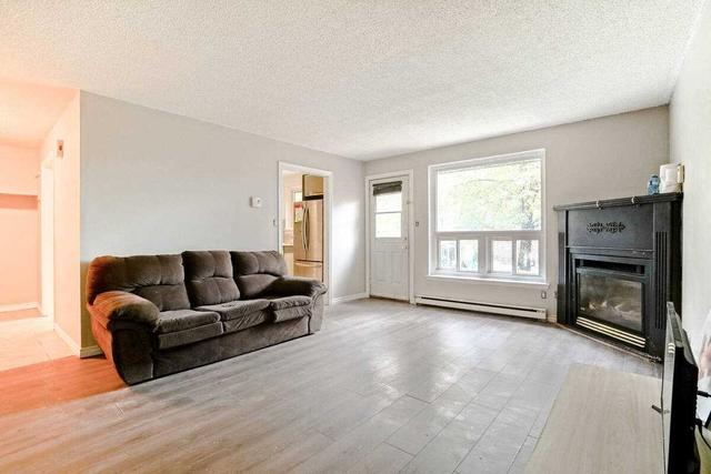 171 - 120 Nonquon Rd, Townhouse with 3 bedrooms, 1 bathrooms and 1 parking in Oshawa ON | Image 17