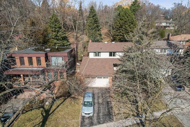 102 Catalina Dr, House detached with 4 bedrooms, 3 bathrooms and 2 parking in Toronto ON | Image 29