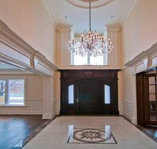 112 Centre Ave, House detached with 5 bedrooms, 7 bathrooms and 2 parking in Toronto ON | Image 4