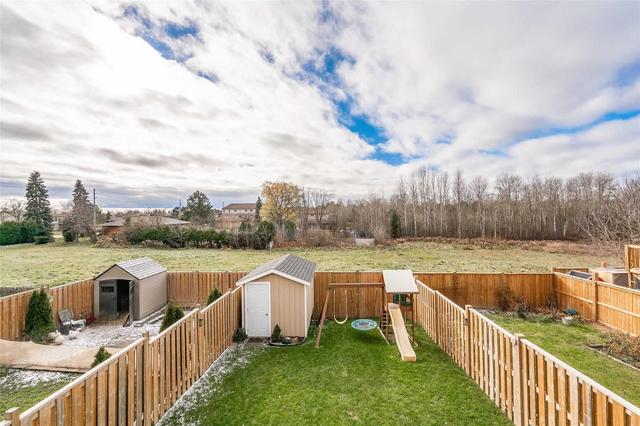 460 Starwood Dr, House semidetached with 3 bedrooms, 3 bathrooms and 2 parking in Guelph ON | Image 31