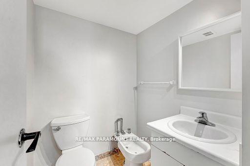 303 - 1881 Jane St, Condo with 3 bedrooms, 2 bathrooms and 1 parking in Toronto ON | Image 15