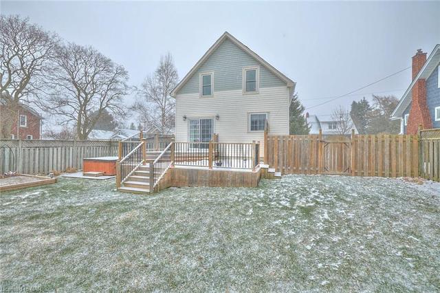 5659 Byng Avenue, House detached with 2 bedrooms, 1 bathrooms and 4 parking in Niagara Falls ON | Image 18