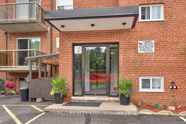 101 - 24 Ransom St, Condo with 2 bedrooms, 1 bathrooms and 1 parking in Halton Hills ON | Image 6