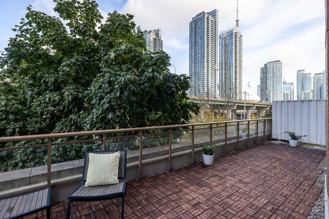 312e - 500 Queens Quay W, Condo with 1 bedrooms, 2 bathrooms and 1 parking in Toronto ON | Image 17