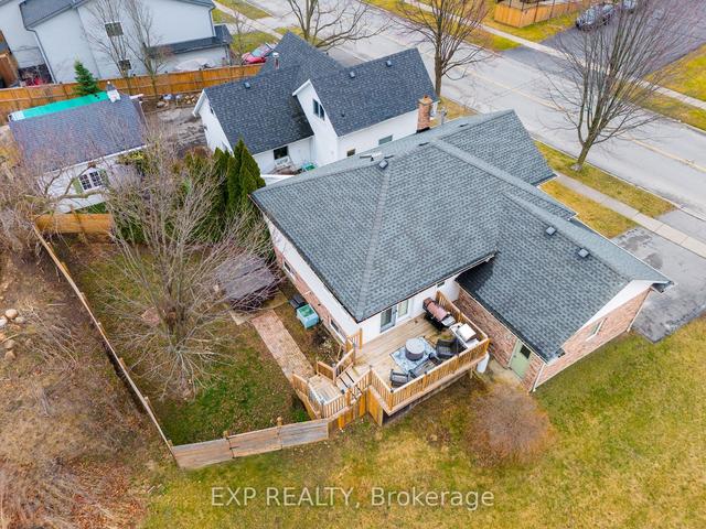 46 Grapeview Dr, House detached with 4 bedrooms, 2 bathrooms and 5 parking in St. Catharines ON | Image 27
