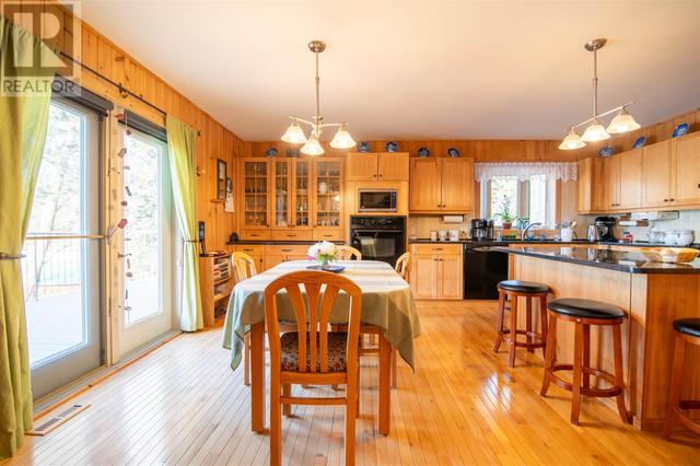 72 Branch Road 3b Storm Bay Rd, House detached with 4 bedrooms, 3 bathrooms and null parking in Kenora, Unorganized ON | Image 8