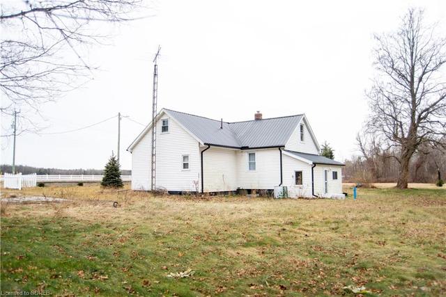 3111 Hwy. 3, House detached with 3 bedrooms, 1 bathrooms and null parking in Norfolk County ON | Image 32