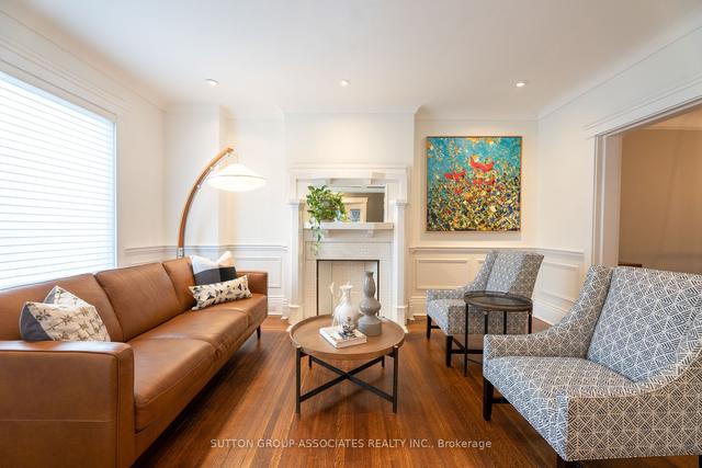 70 Beatrice St, House semidetached with 5 bedrooms, 4 bathrooms and 2 parking in Toronto ON | Image 31