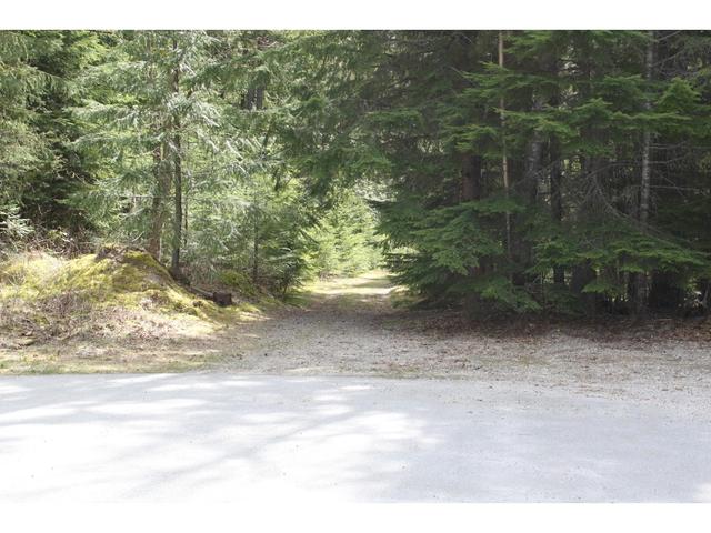226 Burton Main Road, House detached with 3 bedrooms, 2 bathrooms and null parking in Central Kootenay K BC | Image 24
