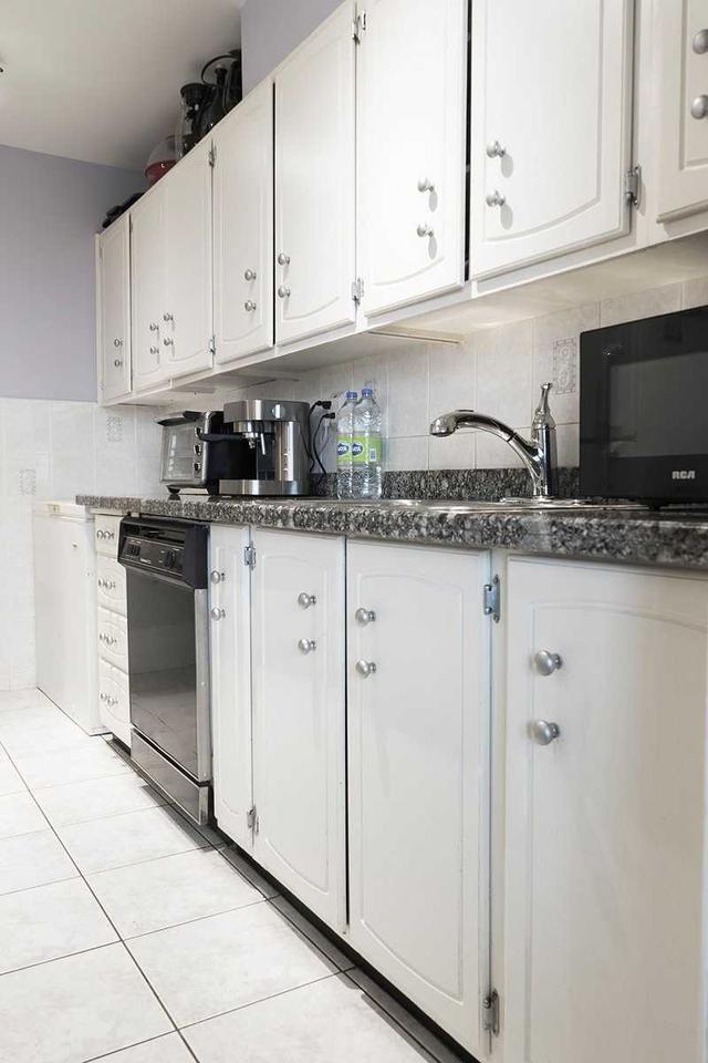 ph 02 - 44 Longbourne Dr, Condo with 2 bedrooms, 1 bathrooms and 1 parking in Toronto ON | Image 2