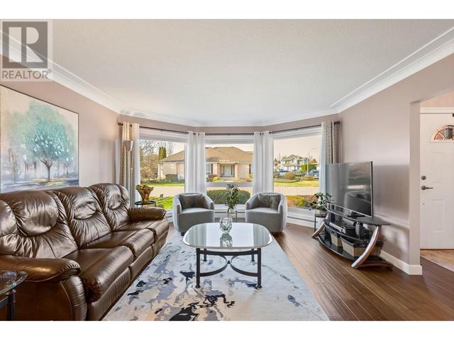 663 Pimlico Road, House detached with 2 bedrooms, 2 bathrooms and 4 parking in Kelowna BC | Image 27
