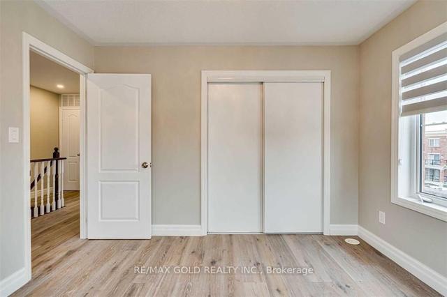 1 - 2464 Post Rd, Townhouse with 2 bedrooms, 2 bathrooms and 1 parking in Oakville ON | Image 14