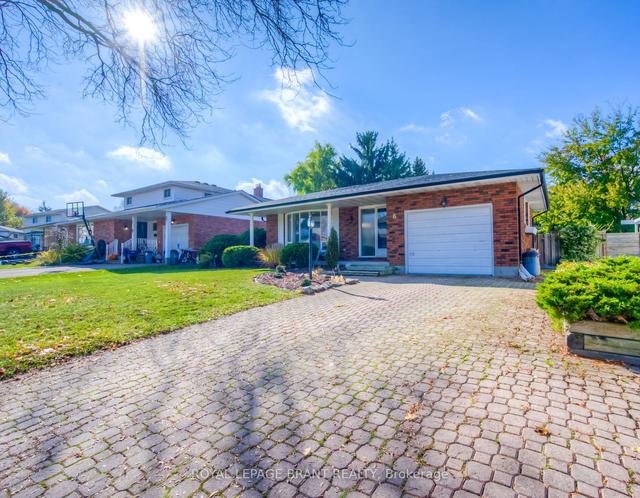 6 Bell Manor Crt, House detached with 3 bedrooms, 2 bathrooms and 4 parking in Brantford ON | Image 12