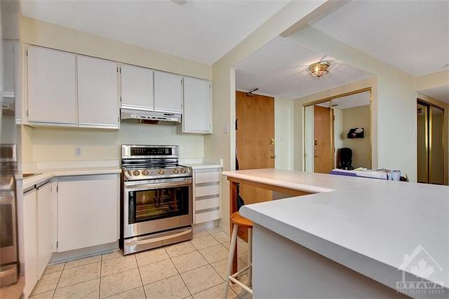 1211 - 2871 Richmond Road, Condo with 2 bedrooms, 2 bathrooms and 1 parking in Ottawa ON | Image 13