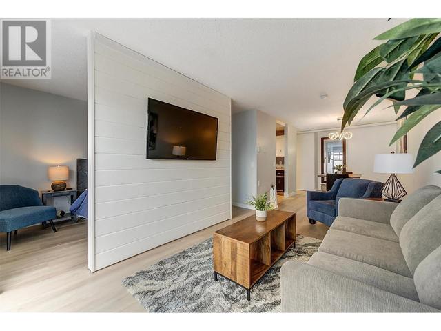 101 - 555 Rowcliffe Avenue, Condo with 1 bedrooms, 1 bathrooms and 1 parking in Kelowna BC | Image 17