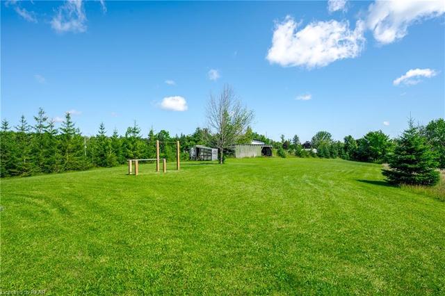 879 Highway 7, House detached with 4 bedrooms, 2 bathrooms and 5 parking in Otonabee South Monaghan ON | Image 39