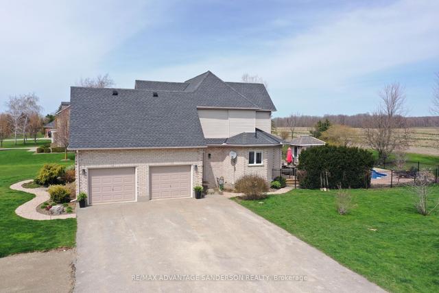 23790 Denfield Rd, House detached with 4 bedrooms, 4 bathrooms and 17 parking in Middlesex Centre ON | Image 36