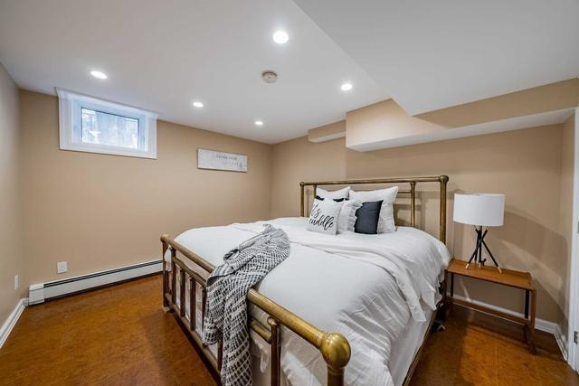 27 Fifewood Cres, House detached with 2 bedrooms, 1 bathrooms and 1 parking in Whitby ON | Image 7