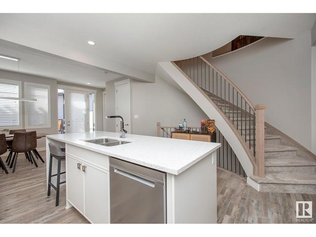 8543 67 Av Nw, House semidetached with 4 bedrooms, 3 bathrooms and null parking in Edmonton AB | Image 21