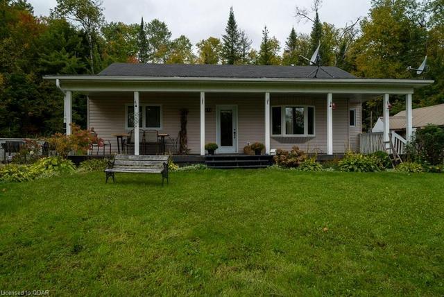 18776 Hwy 41, House detached with 3 bedrooms, 2 bathrooms and 8 parking in Addington Highlands ON | Image 1