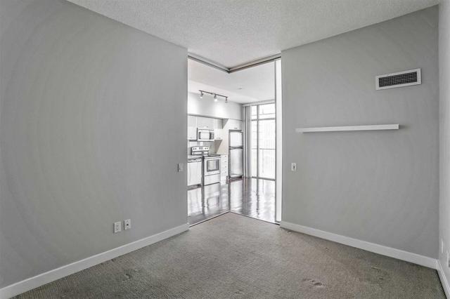 3010 - 33 Charles St E, Condo with 1 bedrooms, 1 bathrooms and 0 parking in Toronto ON | Image 10