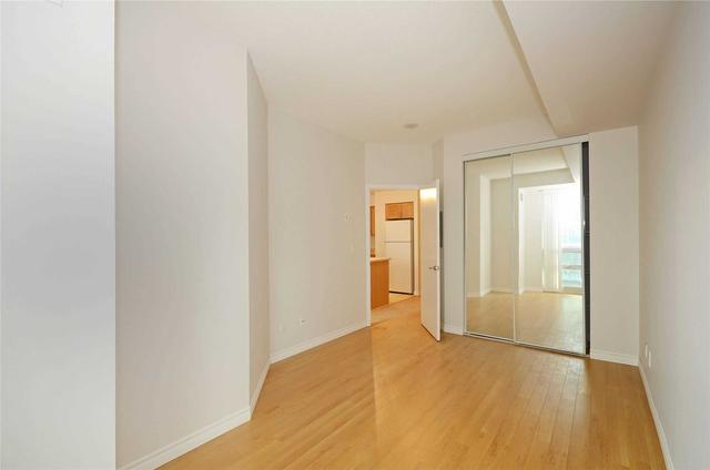 802 - 231 Fort York Blvd, Condo with 1 bedrooms, 1 bathrooms and 0 parking in Toronto ON | Image 5