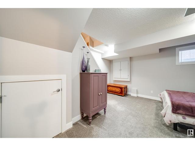 12428 113 Av Nw, House attached with 4 bedrooms, 3 bathrooms and null parking in Edmonton AB | Image 25