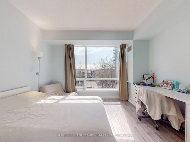 th6 - 25 Singer Crt, Townhouse with 3 bedrooms, 3 bathrooms and 1 parking in Toronto ON | Image 16