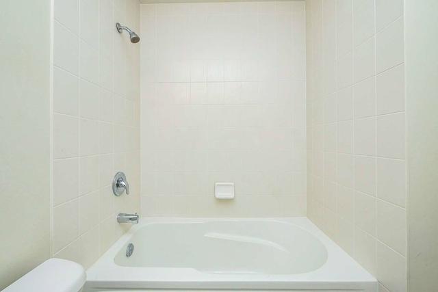 818 - 349 Rathburn Rd W, Condo with 1 bedrooms, 1 bathrooms and 1 parking in Mississauga ON | Image 20