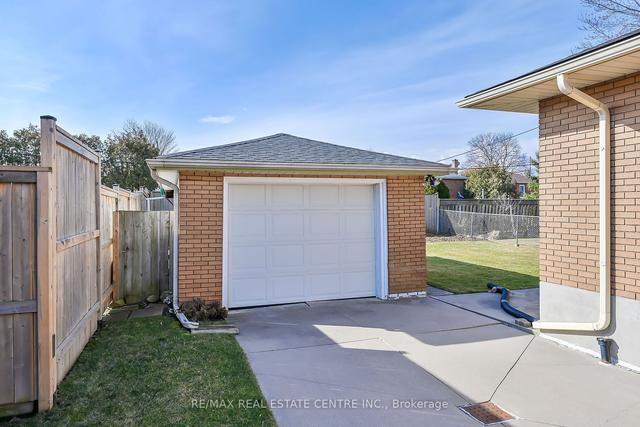 58 Callie Rd, House detached with 3 bedrooms, 2 bathrooms and 7 parking in Hamilton ON | Image 28