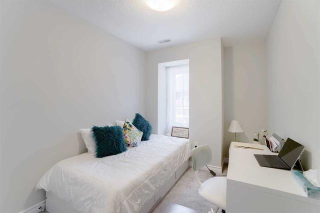 121 - 445 Ontario St S, Townhouse with 3 bedrooms, 3 bathrooms and 2 parking in Milton ON | Image 8