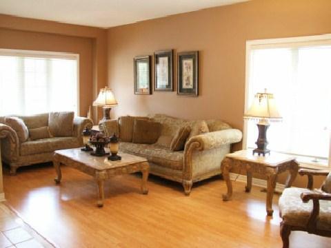 81 Saint Victor Dr, House detached with 4 bedrooms, 3 bathrooms and 2 parking in Vaughan ON | Image 3