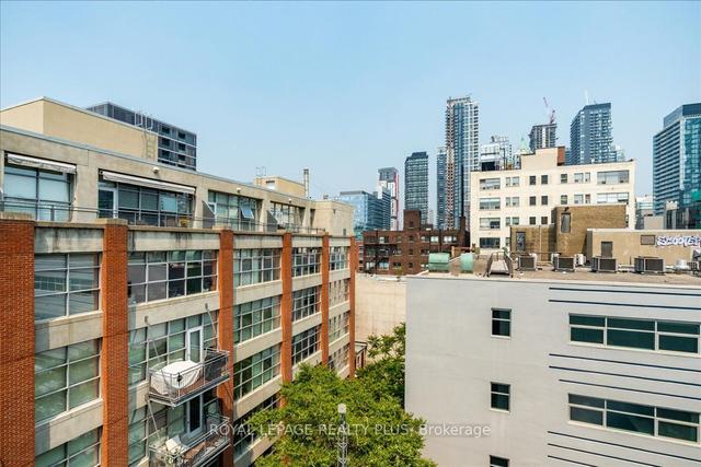 809 - 39 Brant St, Condo with 1 bedrooms, 1 bathrooms and 0 parking in Toronto ON | Image 22